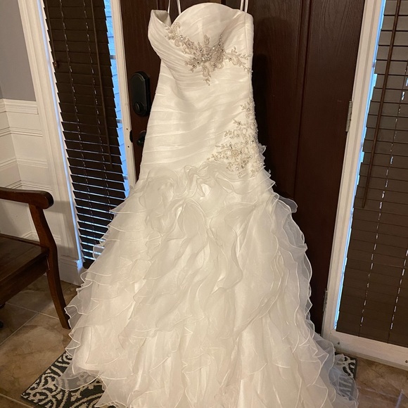 Madison Bridal Gown - Picture 2 of 5